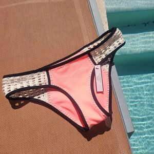 Victoria Secret binki bottom XS swimwear